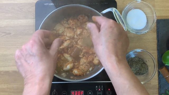 Simple Butter Chicken - Indian BAR TO COOK смотреть онлайн