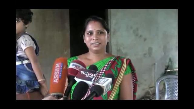 Moran Buffalo attack, 3 injured смотреть онлайн