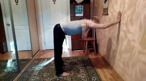 Великолепные упражнения  у стены для здоровья,гибкости и силы тела.