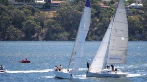 Amazing prestart tactics - match racing-2