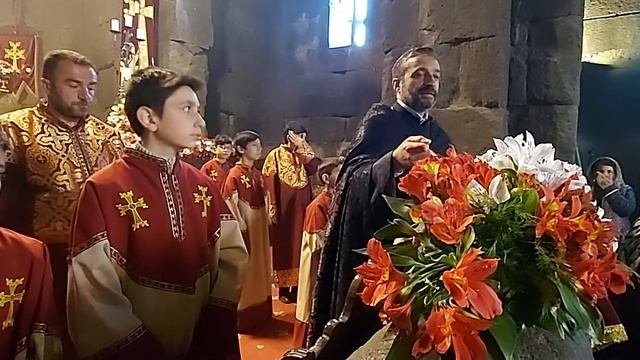 Տեր Մուշեի հորդորը որ եկեղեցում չխոսել այլ պատրաստվել Տիրոջը դիմավորել որ հետո հիմար կույսերի պե