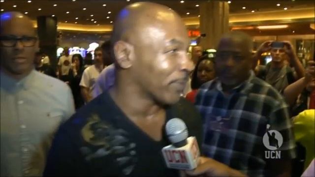 Майк Тайсон Мейвезер маленький испуганный человек,mike tyson смотреть онлайн