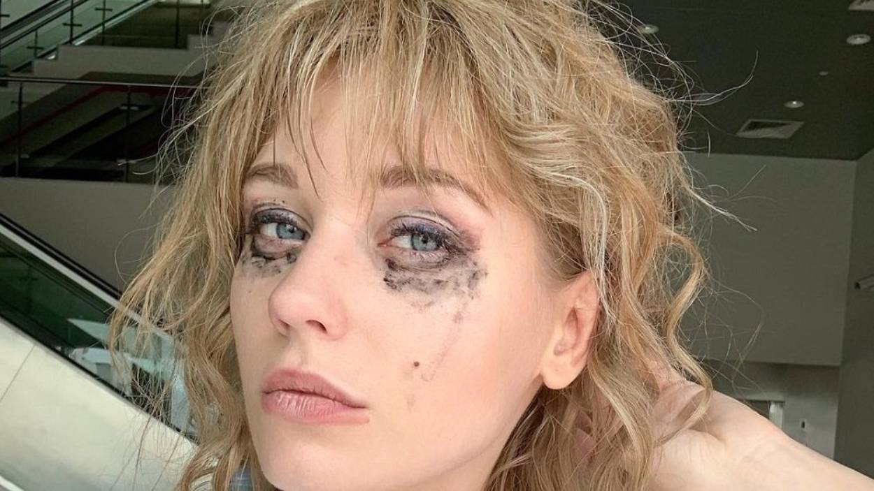 КТО ТАКАЯ АСМУС?? (её первый винт) смотреть онлайн