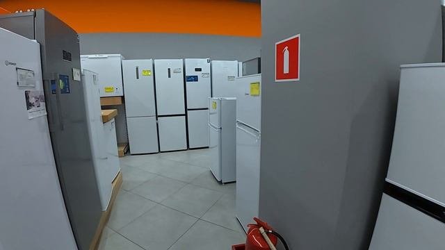 Сделали из Вовчика КРАСАВЧИКА снова) Обалдеть как ВЫРОСЛИ цены! Загуляли в Ростикс и НАЛОПАЛИСЬ)
