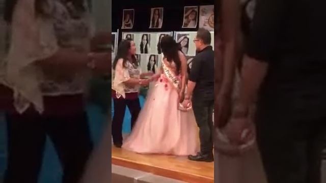 Queen of Progress Lolet Belason смотреть онлайн