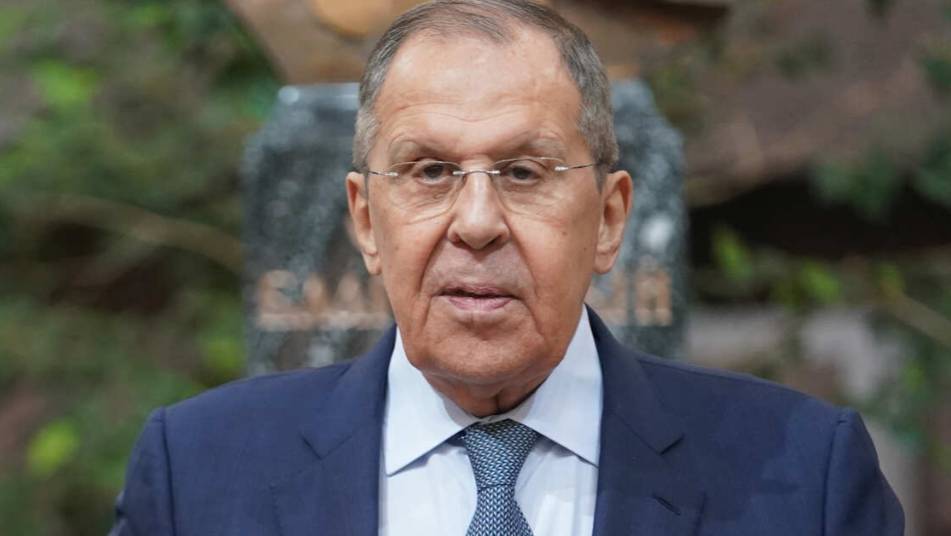 Лавров обсудил с секретарем Ватикана по связям с государствами тему Украины