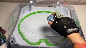 ТЕСТЫ НОВОГО ПОКОЛЕНИЯ ВОЛЧКОВ НА БОЛЬШОЙ АРЕНЕ / Бейблэйд Икс / Beyblade X