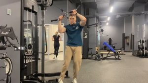 Как накачать трицепс  в зале? Лучшие упражнения на трицепс. Выполняй правильно упражнения в зале!