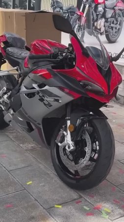 QJ Moto SRK 921 RR 2025