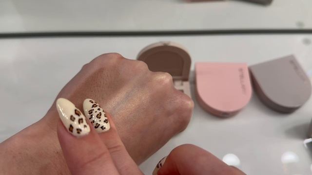 Новый запуск от Stellary для лица Swatches&Viewers MakeUp