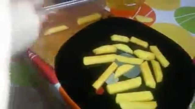 Как приготовить картофель фри в микроволновке смотреть онлайн