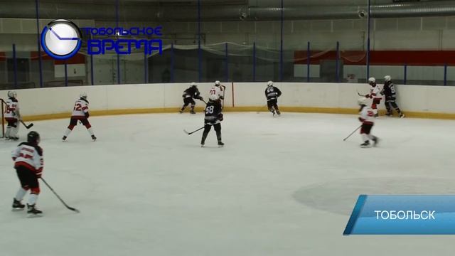 ПЕРВЕНСТВО УРФО ХОККЕЙ смотреть онлайн