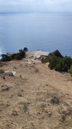 Фиолент, Спуск к пляжу Орест и Пилад. Очень опасный. Севастополь, Крым.