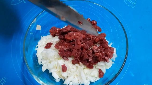 Qavatlari zo'r bo'lib chiqadigan somsa tayorlash. Очень Слоёная САМСА .