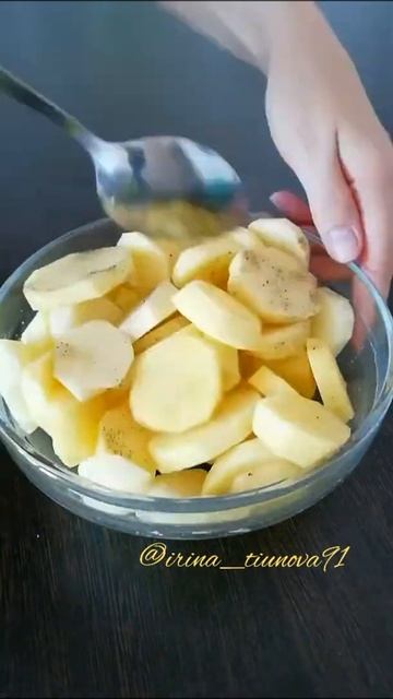 Шашлык из картофеля в духовке.  Пальчики оближешь!