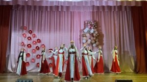 1место Танец  «Девичий танец»