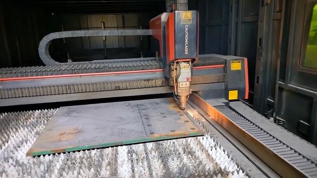 Fiber Laser 25 mm Cutting  Detail Explain How to Load File&Set Parameter Gas Presure, Focus Positio