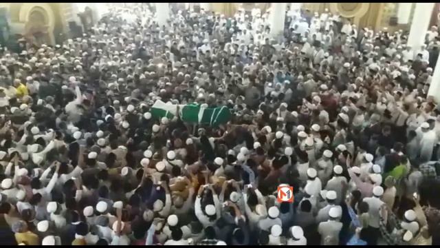 Subhanalloh...!!! Sholat Jenazah Almarhum KH Fuad Amin Dipadati Warga
