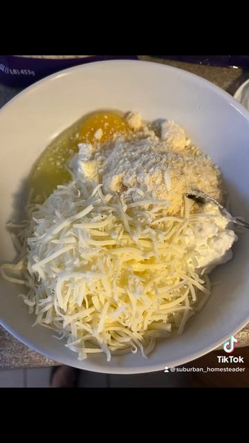 Easy lasagna recipe #homecookedmeals #italianfood #easyrecipe #pasta #sundaydinner #food #cheese