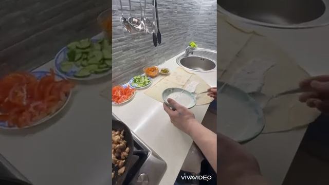 Приготовил шаурму🔥
