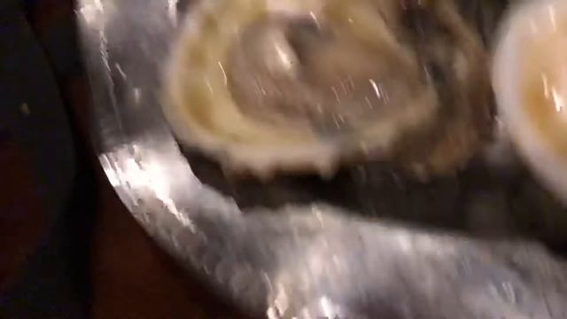 Oyster Bar in The Nugget , Sparks Nevada смотреть онлайн