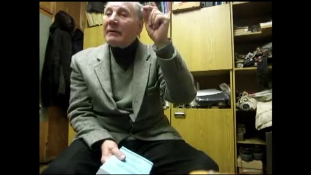 Рыбников в лаборатории магнитных материалов 13.12.12.
