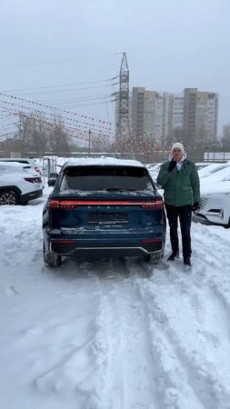 То ощущение, будто люди сами себя уговаривают в правильности выбора.
