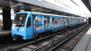 Москва. Состав «Русич» в окраске «Спасибо доктор!» 20 апреля 2022