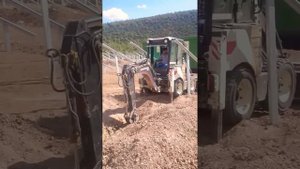 Hidromek 62ss 1cx kanal kazma calışmasına devam