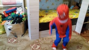 Тук, Тук, Тук я Человек - Паук