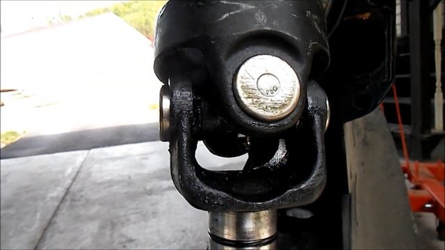Mercruiser Bravo Maintenance / Removal