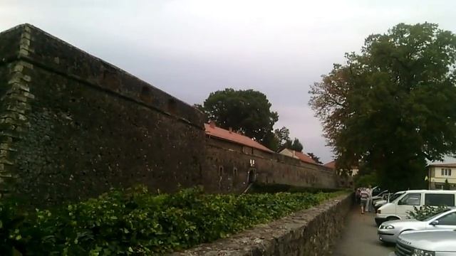 Ужгородский замок. Возле хода смотреть онлайн