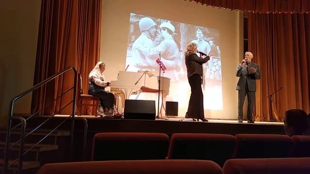 Поют ветераны! Два друга - Светлана Строганова, Анатолий Черемисинов, рояль - Елена Леменкова
