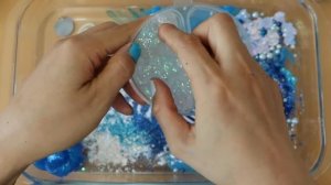 СЛАЙМ ДОМА! Смешиваем «синие» тени для век и макияж, блёстки в слайм! Увлекательное видео со слаймом