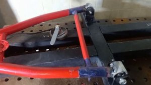 Переделываю верхние рычаги на плавающие сайлентблоки