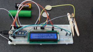 Recharge CR2032 button cell batteries with Arduino
