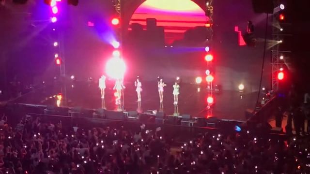 Red Velvet - 'Hello, Sunset' at BE YOU Concert смотреть онлайн