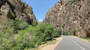 Природа. Переменная облачность. Музыка.