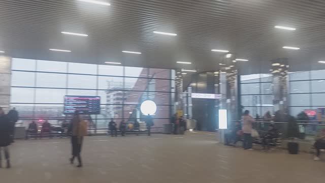 г. Железнодорожный Московская обл. / Внутри железнодорожного вокзала