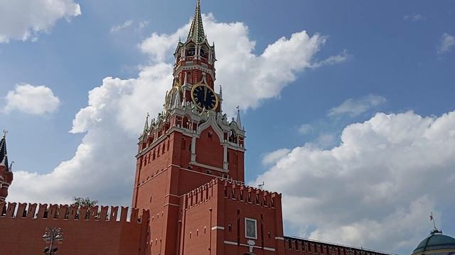 Спасская башня бой курантов смотреть онлайн
