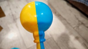 детская погремушка игрушка для малышей, играем, детские игры для малышей
