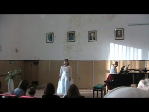 Кубинская детская песня "Мама", П. Чайковский, сл. А. Плещеева "Осень". Поёт Злата Кириллова