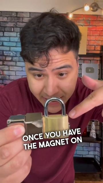 Unlock Any Lock With Magnets 😱!! #shorts смотреть онлайн