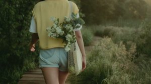 8928311-uhd_3840_2160_25fps