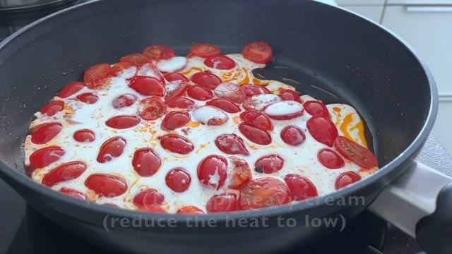 Quick Cherry Tomato Pasta Recipe / Creamy Tomato Pasta with Burrata смотреть онлайн