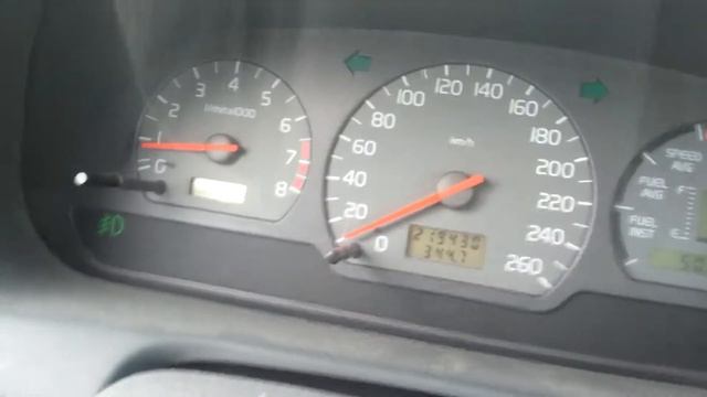 Volvo v40 T4