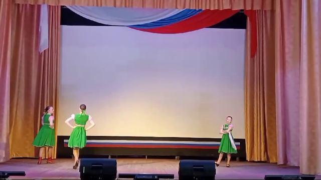 Подарочки- Трио смотреть онлайн