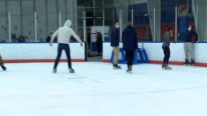 Ice Hockey Holds "Skate with the Orange" Event