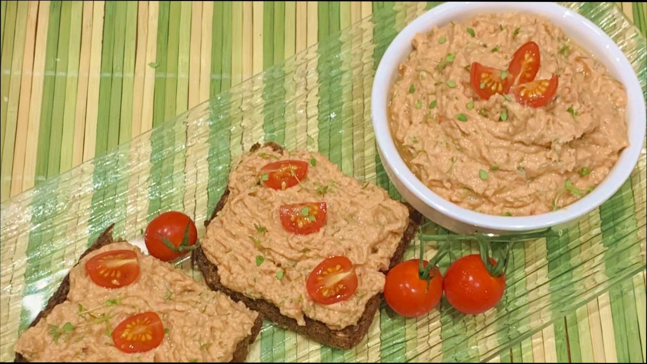 Паштет из тунца с томатом и яйцом
