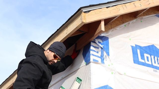 How To Build A Bird Box For Soffit On A House смотреть онлайн